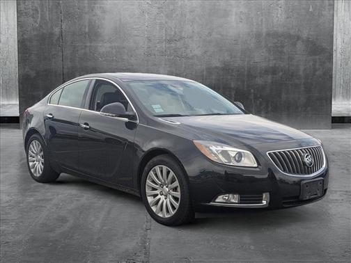 2012 Buick Regal Premium 2