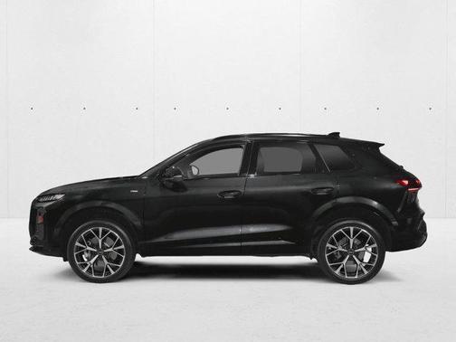 Mythos Black Metallic 2026 Audi Q3 TFSI quattro S tronic