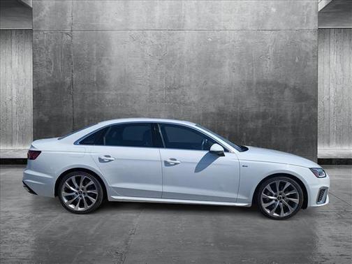 2023 Audi A4 45 S line Premium Plus