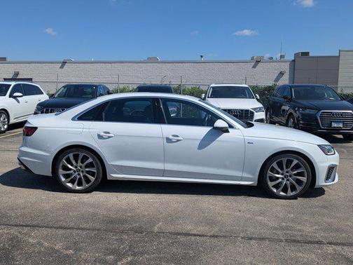 2023 Audi A4 45 S line Premium Plus