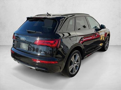 2025 Audi Q5 45 S line Premium
