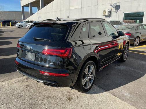 2025 Audi Q5 45 S line Premium