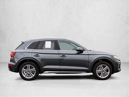 2025 Audi Q5 55 S line Premium Plus