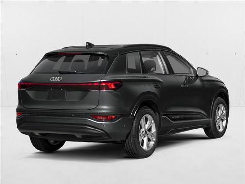 Mythos Black Metallic 2027 Audi Q6 e-tron Prestige