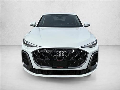 Arkona White 2025 Audi Q5 Premium TFSI quattro S tronic