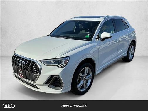 2023 Audi Q3 45 S line Premium Plus