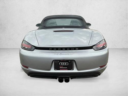 GT Silver Metallic 2017 Porsche 718 Boxster S