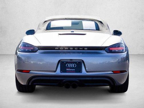 GT Silver Metallic 2017 Porsche 718 Boxster S