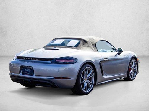 GT Silver Metallic 2017 Porsche 718 Boxster S