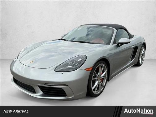 GT Silver Metallic 2017 Porsche 718 Boxster S