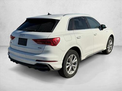 2023 Audi Q3 Premium 45 TFSI S line quattro Tiptronic