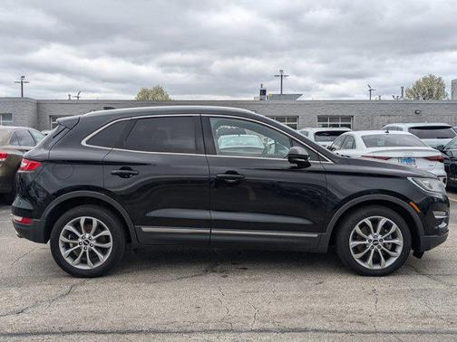 2017 Lincoln MKC Select