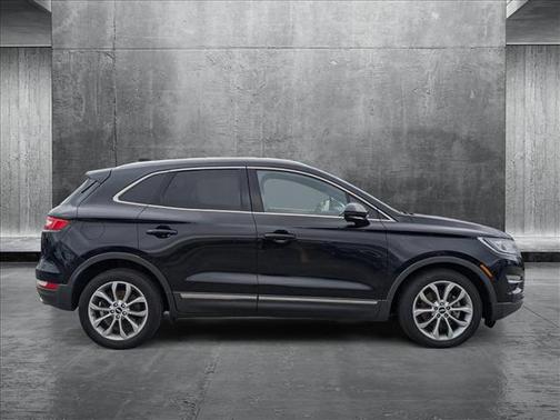 2017 Lincoln MKC Select