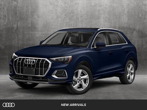 2022 Audi Q3 45 S line Premium