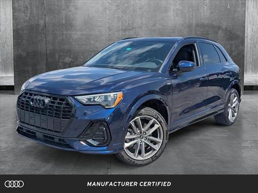 2022 Audi Q3 45 S line Premium