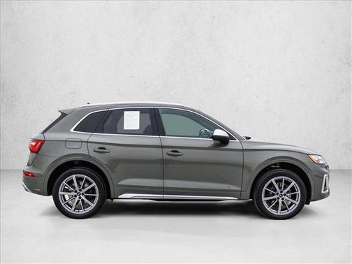 2023 Audi SQ5 3.0T Premium Plus