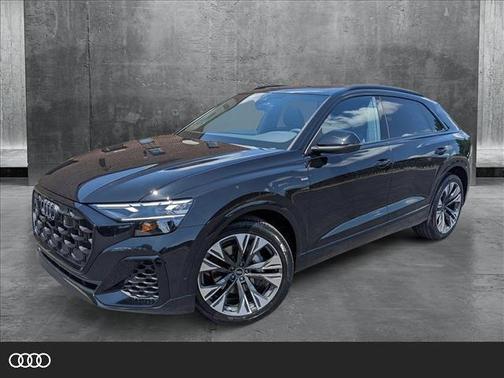 2025 Audi Q8 55 Premium Plus