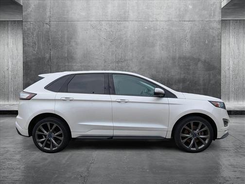 2016 Ford Edge Sport