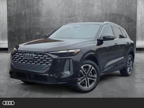 2025 Audi Q5 Premium