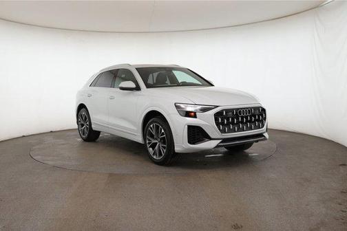 2025 Audi Q8 55 Premium Plus