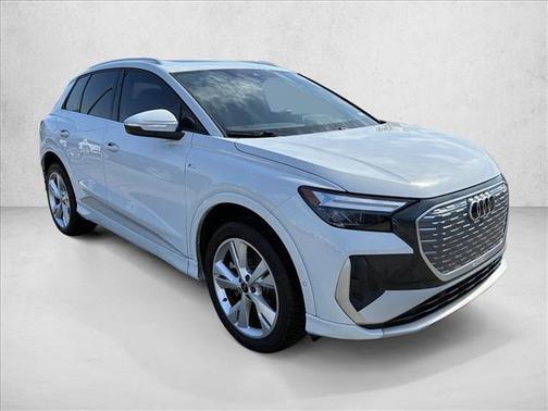Glacier White Metallic 2023 Audi Q4 e-tron Premium Plus 50 quattro