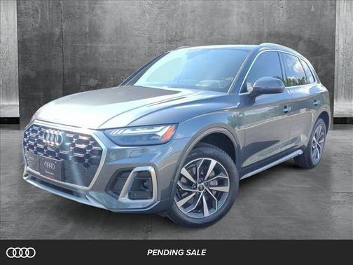 2023 Audi Q5 45 S line Prestige