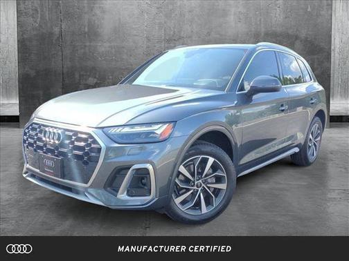 2023 Audi Q5 45 S line Prestige
