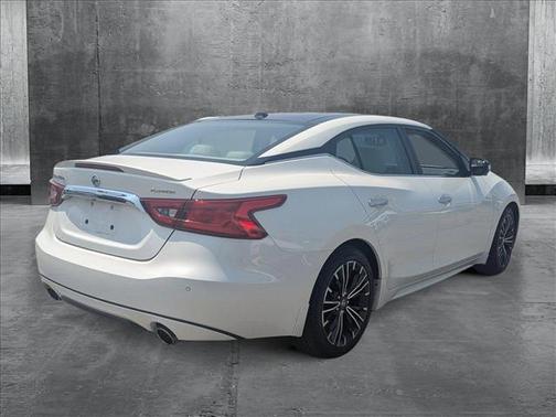 2017 Nissan Maxima 3.5 Platinum