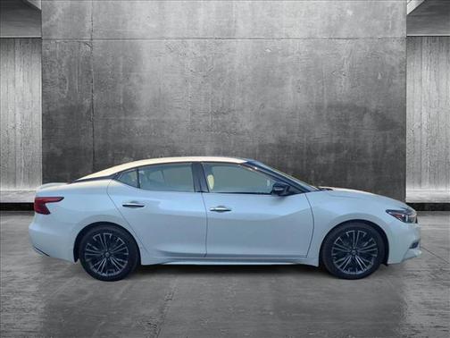 2017 Nissan Maxima 3.5 Platinum