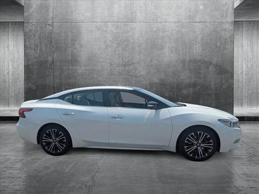 2017 Nissan Maxima 3.5 Platinum