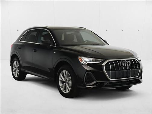 2025 Audi Q3 45 S line Premium Plus