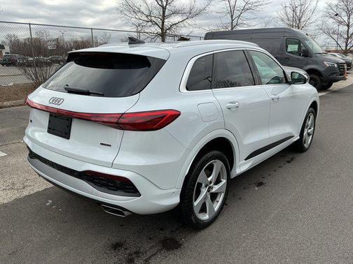 2025 Audi Q5 Premium Plus TFSI quattro S tronic