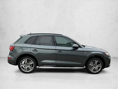 2025 Audi Q5 45 S line Premium