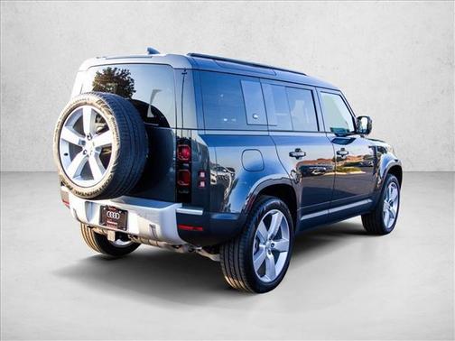 2024 Land Rover Defender 110 P300