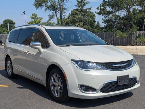 2017 Chrysler Pacifica Limited