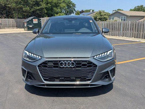 2022 Audi A4 45 S line Premium Plus