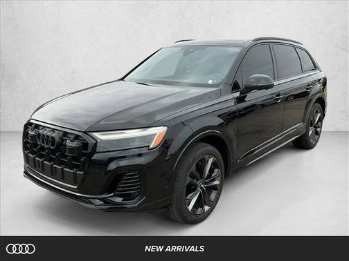 2025 Audi Q7 55 Premium Plus
