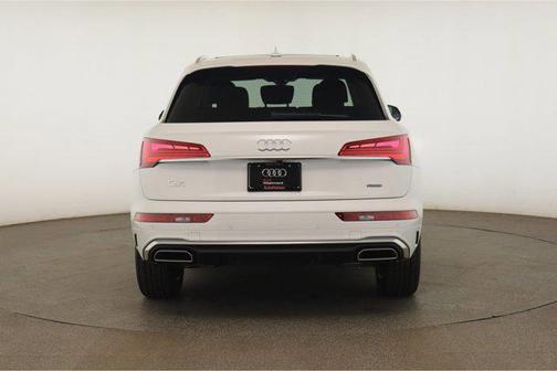 2024 Audi Q5 45 S line Premium Plus