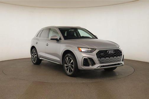 2024 Audi Q5 45 S line Premium