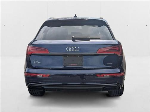 2025 Audi Q5 45 S line Premium