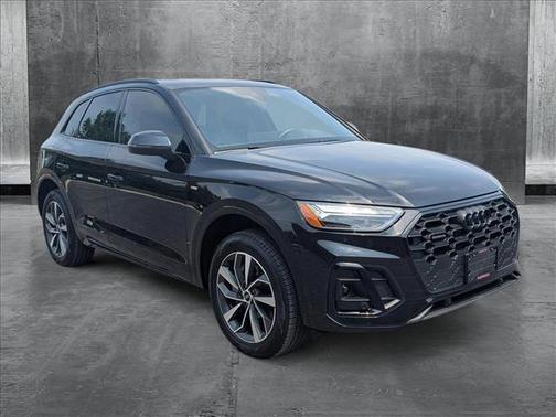 2024 Audi Q5 45 S line Premium