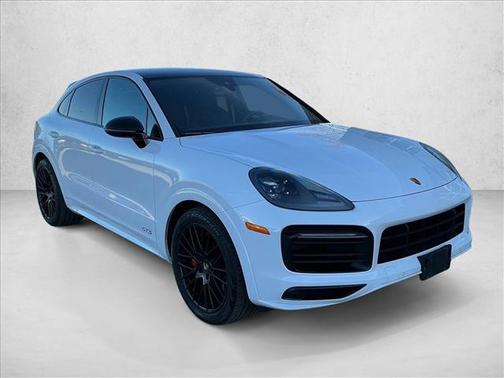 2022 Porsche Cayenne GTS