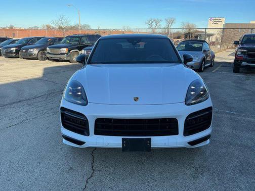 2022 Porsche Cayenne GTS