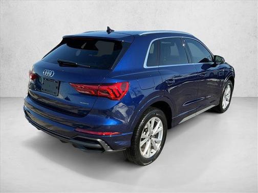 2023 Audi Q3 45 S line Premium Plus