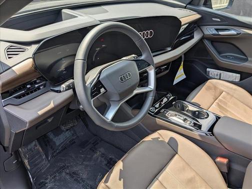 2025 Audi Q6 e-tron Premium Plus quattro