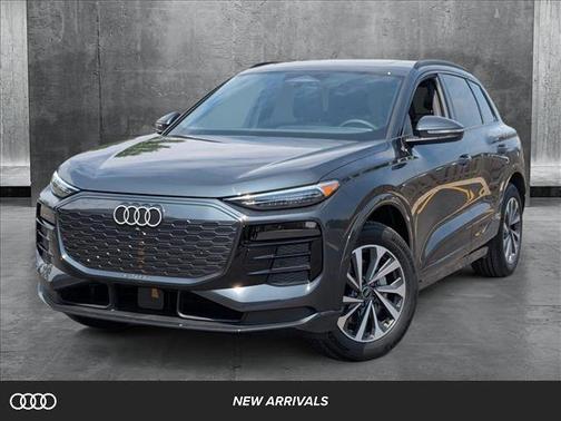 2025 Audi Q6 e-tron Premium Plus quattro