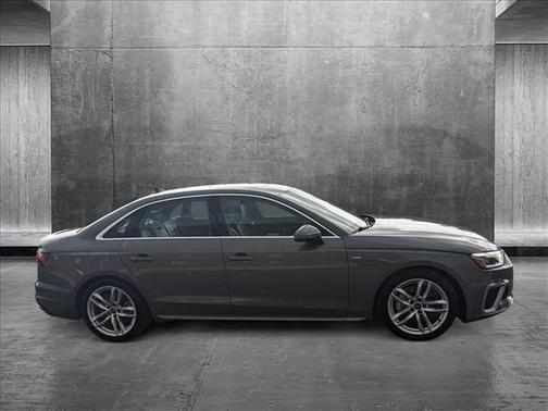 2023 Audi A4 45 S line Premium Plus