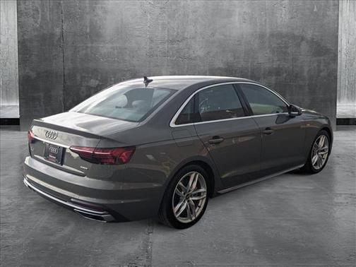 2023 Audi A4 45 S line Premium Plus