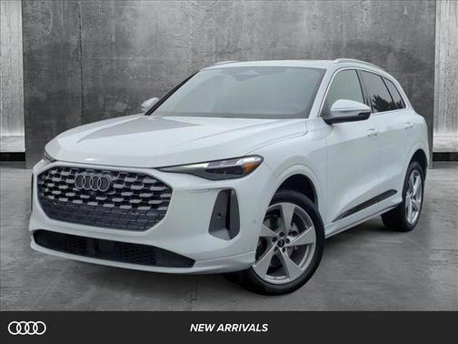 2025 Audi Q5 Premium Plus