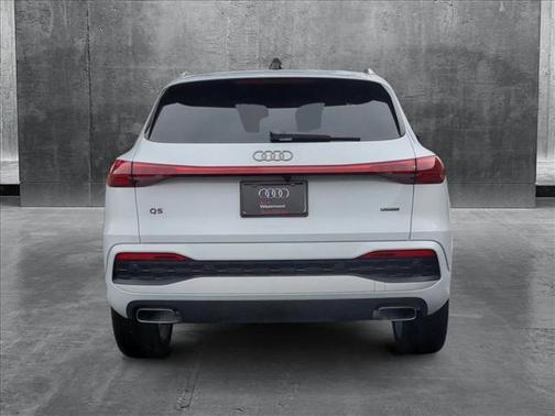 2025 Audi Q5 Premium Plus